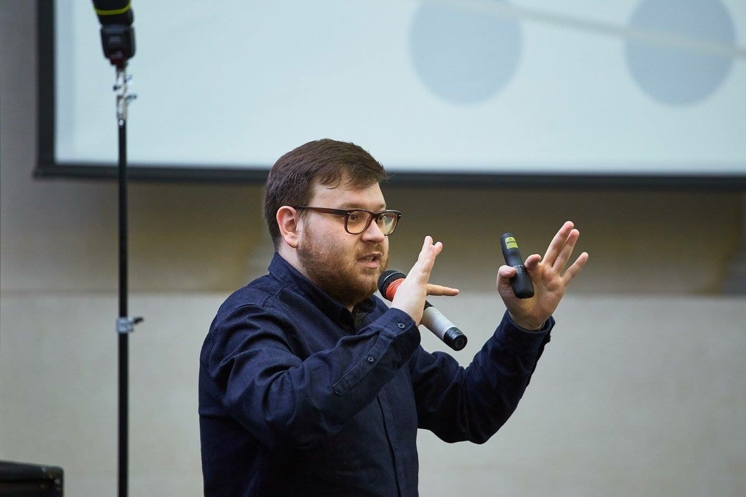 Making complex ideas clear